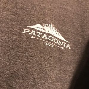 Men’s medium Patagonia shirt. Medium.